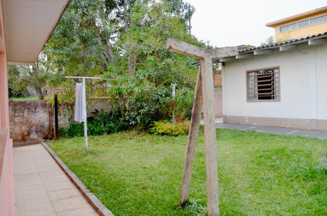 Imagem Casa com 4 Quartos à Venda, 409 m² em Centro - Guarapuava Imagem Casa com 4 Quartos à Venda, 409 m² em Centro - Guarapuava
