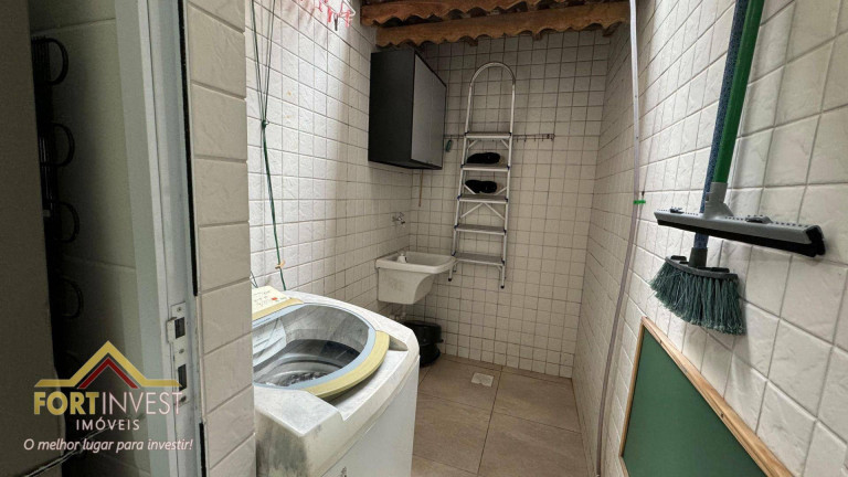 Imagem Imóvel com 2 Quartos à Venda, 62 m² em Vila Guilhermina - Praia Grande Imagem Imóvel com 2 Quartos à Venda, 62 m² em Vila Guilhermina - Praia Grande