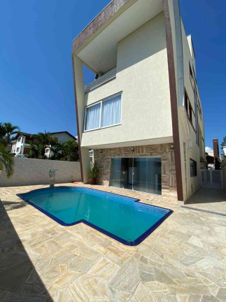 Imagem Casa com 4 Quartos à Venda, 250 m² em Aruã - Mogi Das Cruzes Imagem Casa com 4 Quartos à Venda, 250 m² em Aruã - Mogi Das Cruzes