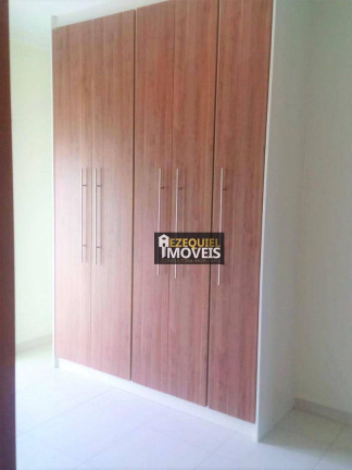 Imagem Casa de Condomínio com 3 Quartos à Venda, 240 m² em Suíço - São Bernardo Do Campo