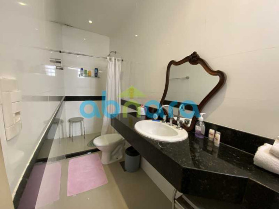 Imagem Apartamento com 3 Quartos à Venda, 153 m² em Copacabana - Rio De Janeiro Imagem Apartamento com 3 Quartos à Venda, 153 m² em Copacabana - Rio De Janeiro