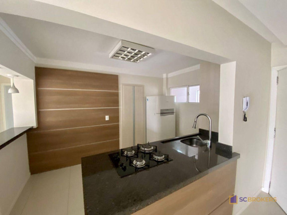Imagem Imóvel com 4 Quartos à Venda, 200 m² em Centro - Balneário Camboriú Imagem Imóvel com 4 Quartos à Venda, 200 m² em Centro - Balneário Camboriú