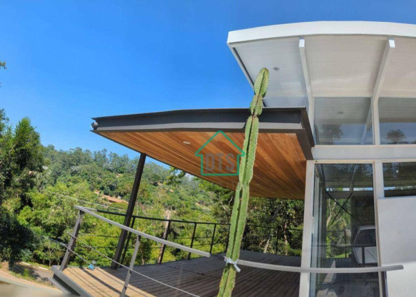 Casa com 3 Quartos à Venda, 257 m² em Jardim Itatiaia - Embu Das Artes