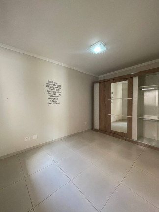 Imagem Casa de Condomínio com 3 Quartos à Venda, em Condomínio Parque Residencial Roland - Limeira Imagem Casa de Condomínio com 3 Quartos à Venda, em Condomínio Parque Residencial Roland - Limeira