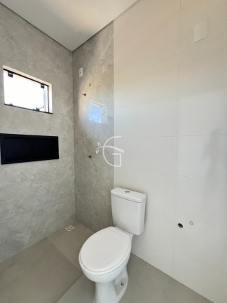 Imagem Casa com 3 Quartos à Venda,  em Vila Nova - Joinville