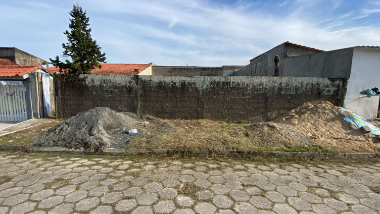 Imagem Terreno à Venda, 260 m² em Jamaica (praia) - Itanhaém Imagem Terreno à Venda, 260 m² em Jamaica (praia) - Itanhaém