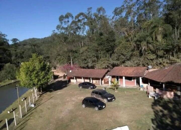 Imagem Chácara com 1 Quarto à Venda, 22 m² em Terra Preta (terra Preta) - Mairiporã Imagem Chácara com 1 Quarto à Venda, 22 m² em Terra Preta (terra Preta) - Mairiporã