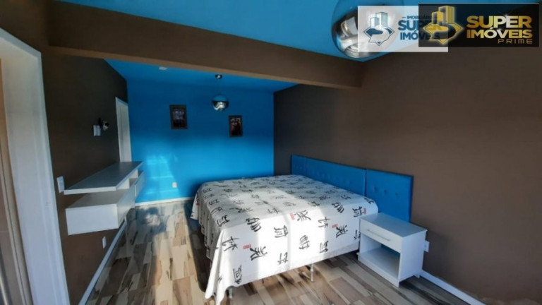 Imagem Casa com 4 Quartos à Venda, 2.000 m² em Laranjal - Pelotas
