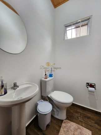 Imagem Casa com 2 Quartos à Venda, 120 m² em Pessegueiros - Teresópolis Imagem Casa com 2 Quartos à Venda, 120 m² em Pessegueiros - Teresópolis