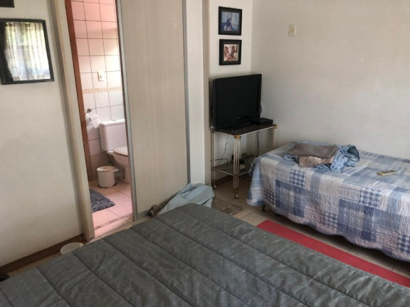 Imagem Casa com 3 Quartos à Venda, 158 m² em Flores - Manaus Imagem Casa com 3 Quartos à Venda, 158 m² em Flores - Manaus