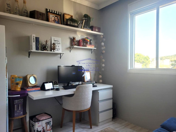 Imagem Imóvel com 2 Quartos à Venda, 56 m² em Cavalhada - Porto Alegre Imagem Imóvel com 2 Quartos à Venda, 56 m² em Cavalhada - Porto Alegre