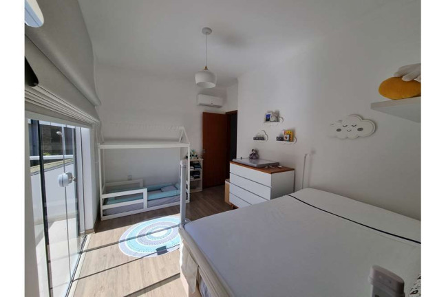 Imagem Casa de Condomínio com 3 Quartos à Venda, 199 m² em São João Do Rio Vermelho - Florianópolis Imagem Casa de Condomínio com 3 Quartos à Venda, 199 m² em São João Do Rio Vermelho - Florianópolis