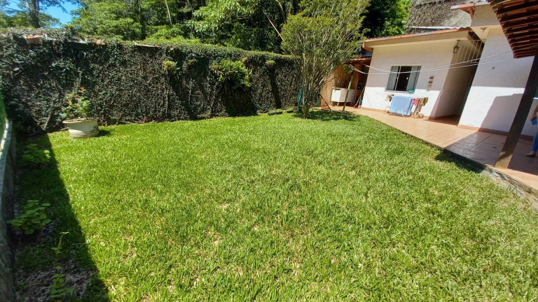 Imagem Casa com 3 Quartos à Venda, em Lagoinha - Nova Friburgo Imagem Casa com 3 Quartos à Venda, em Lagoinha - Nova Friburgo