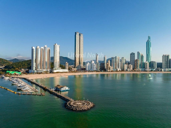 Imagem Apartamento com 4 Quartos à Venda, 261 m² em Barra Sul - Balneário Camboriú Imagem Apartamento com 4 Quartos à Venda, 261 m² em Barra Sul - Balneário Camboriú