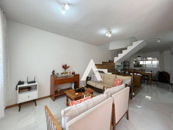Imagem Casa com 4 Quartos à Venda, 146 m² em Carlos Guinle - Teresópolis Imagem Casa com 4 Quartos à Venda, 146 m² em Carlos Guinle - Teresópolis