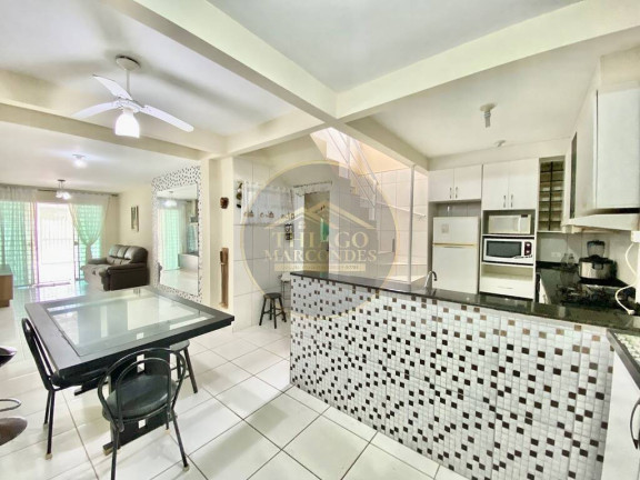 Imagem Sobrado com 3 Quartos à Venda, 168 m² em Balneário Brejatuba - Guaratuba Imagem Sobrado com 3 Quartos à Venda, 168 m² em Balneário Brejatuba - Guaratuba