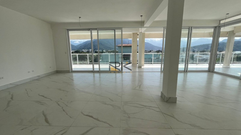 Cobertura com 3 Quartos à Venda, 300 m² em Barra Da Lagoa - Ubatuba