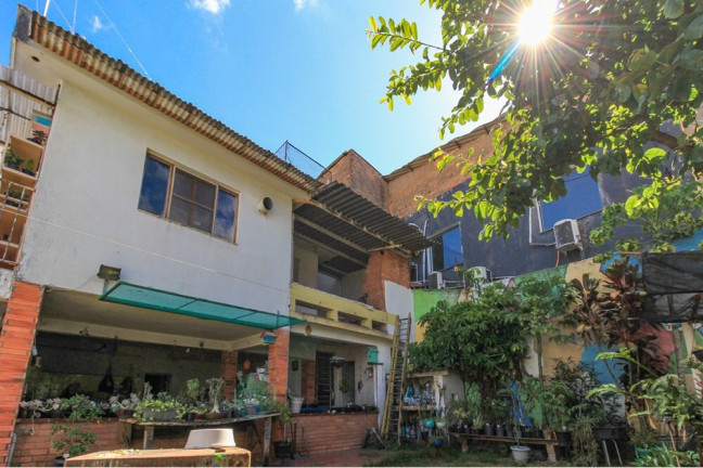 Imagem Casa com 5 Quartos à Venda, 254 m² em Três Figueiras - Porto Alegre Imagem Casa com 5 Quartos à Venda, 254 m² em Três Figueiras - Porto Alegre