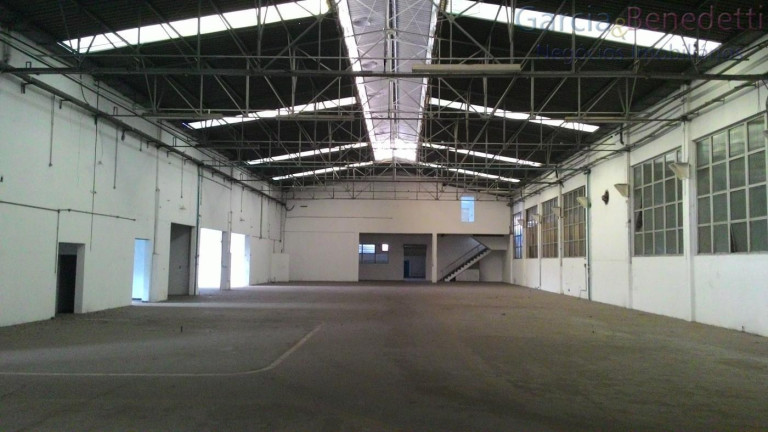 Imagem Imóvel Comercial para Alugar, 2.000 m² em Lapa De Baixo - São Paulo Imagem Imóvel Comercial para Alugar, 2.000 m² em Lapa De Baixo - São Paulo