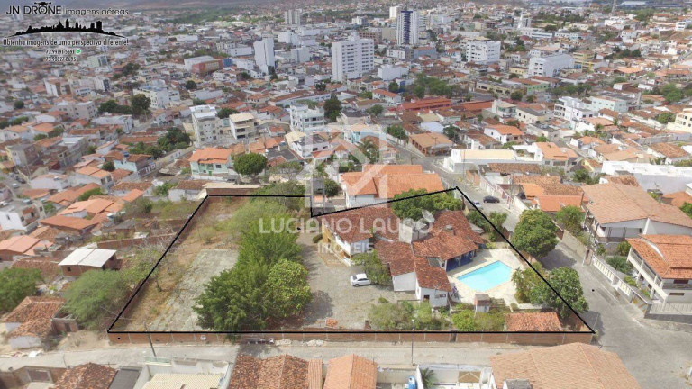 Imagem Casa com 7 Quartos à Venda, 450 m² em São Luís - Jequié Imagem Casa com 7 Quartos à Venda, 450 m² em São Luís - Jequié