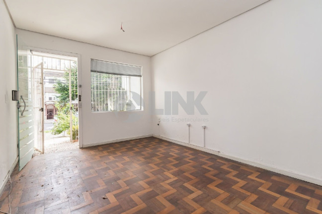Imagem Casa com 3 Quartos à Venda, 124 m² em Petrópolis - Porto Alegre