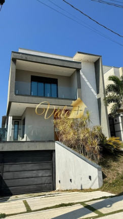 Casa com 3 Quartos à Venda, 270 m² em Condomínio Residencial Fogaça - Jacareí