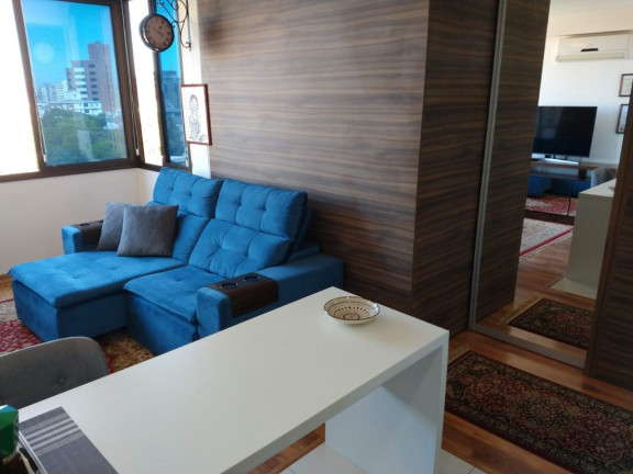 Imagem Imóvel com 1 Quarto à Venda, em Moinhos De Vento - Porto Alegre Imagem Imóvel com 1 Quarto à Venda, em Moinhos De Vento - Porto Alegre