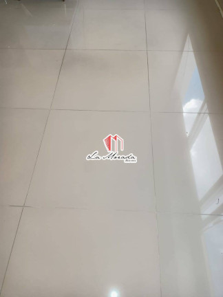 Sala Comercial à Venda, 30 m² em Adrianópolis - Manaus