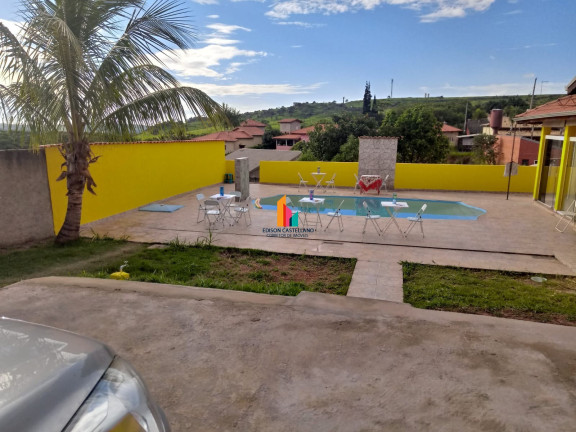 Imagem Imóvel com 1 Quarto à Venda, 250 m² em Cafezal - Itupeva Imagem Imóvel com 1 Quarto à Venda, 250 m² em Cafezal - Itupeva