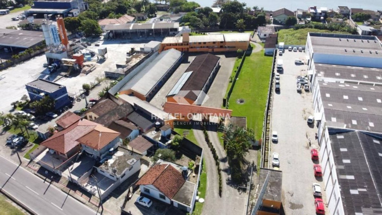 Imagem Ponto Comercial à Venda, 8.079 m² em Serraria - São José