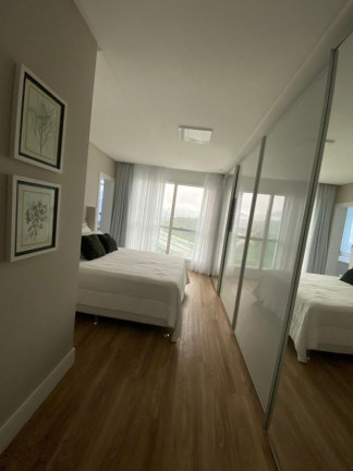 Imagem Apartamento com 3 Quartos à Venda, 182 m² em Centro - Balneário Camboriú Imagem Apartamento com 3 Quartos à Venda, 182 m² em Centro - Balneário Camboriú