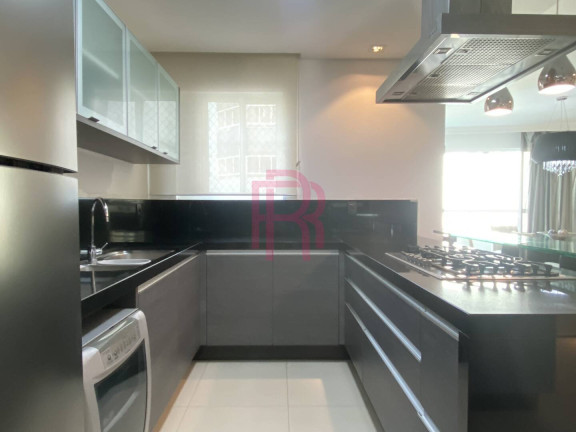 Imagem Apartamento com 3 Quartos para Alugar, 130 m² em Centro - Balneário Camboriú Imagem Apartamento com 3 Quartos para Alugar, 130 m² em Centro - Balneário Camboriú