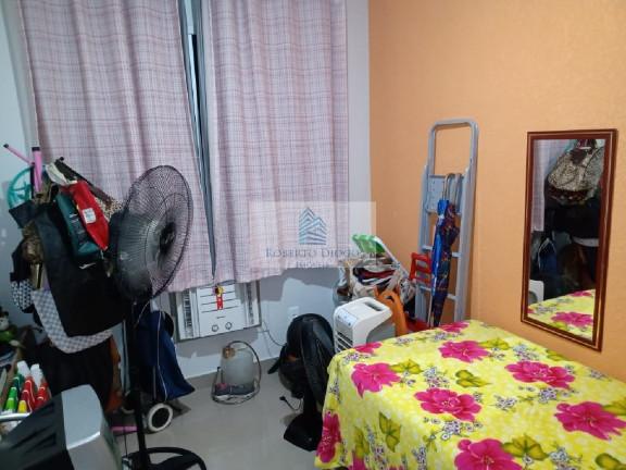 Imagem Imóvel com 2 Quartos à Venda, 43 m² em Bangu - Rio De Janeiro Imagem Imóvel com 2 Quartos à Venda, 43 m² em Bangu - Rio De Janeiro
