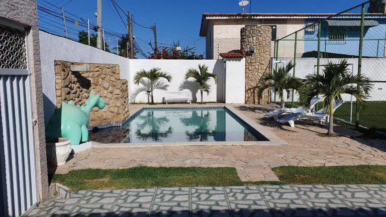 Imagem Casa com 5 Quartos à Venda, 220 m² em Maria Farinha - Paulista Imagem Casa com 5 Quartos à Venda, 220 m² em Maria Farinha - Paulista