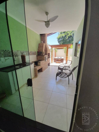 Imagem Casa com 3 Quartos à Venda, 250 m² em Jardim Hípica Pinheiro - Taubaté Imagem Casa com 3 Quartos à Venda, 250 m² em Jardim Hípica Pinheiro - Taubaté