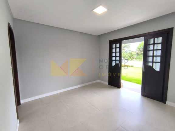 Imagem Casa com 3 Quartos à Venda, 230 m² em Tribess - Blumenau