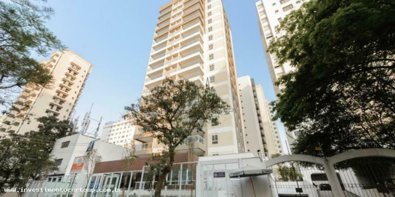 Imagem Apartamento com 2 Quartos à Venda, 76 m² em Moema - São Paulo