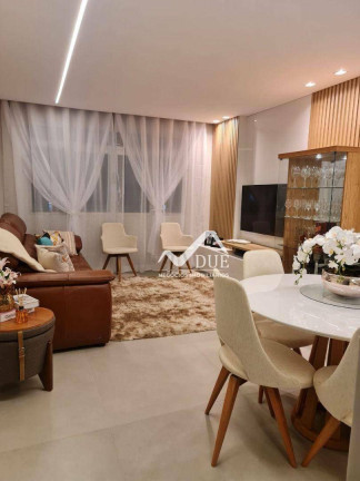 Apartamento com 2 Quartos à Venda, 104 m² em Gonzaga - Santos