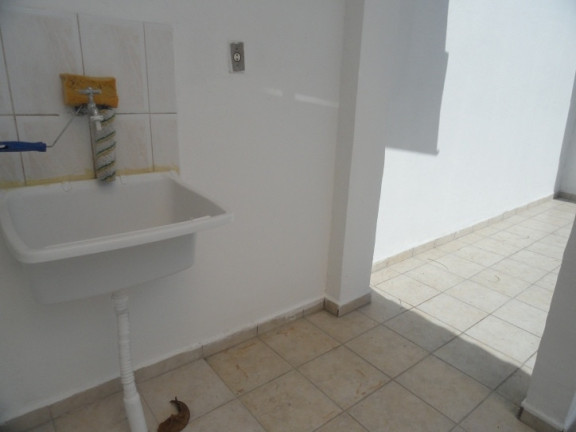Imagem Casa com 2 Quartos para Alugar, 150 m² em Campo Grande - Santos