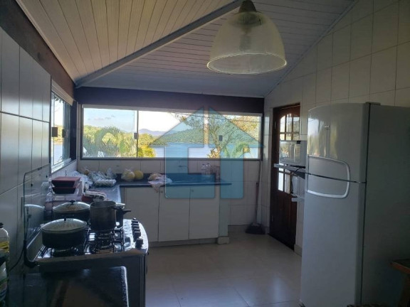 Imagem Casa com 11 Quartos à Venda, 1.800 m² em Vila Velha - Angra Dos Reis Imagem Casa com 11 Quartos à Venda, 1.800 m² em Vila Velha - Angra Dos Reis
