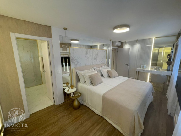 Imagem Cobertura com 4 Quartos à Venda, 234 m² em Centro - Balneário Camboriú Imagem Cobertura com 4 Quartos à Venda, 234 m² em Centro - Balneário Camboriú