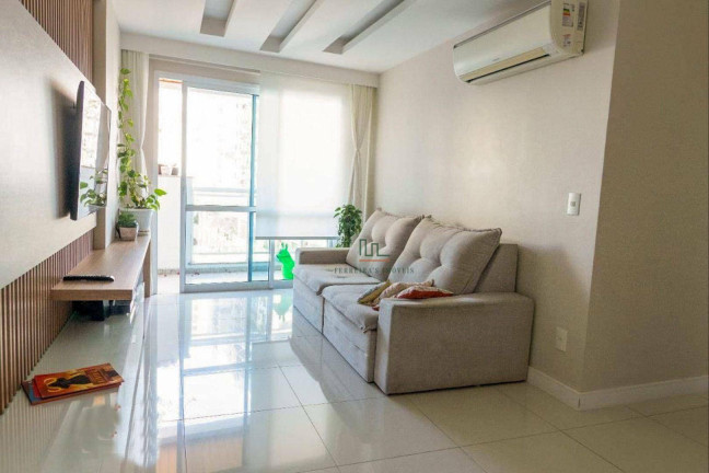 Imagem Apartamento com 3 Quartos à Venda, 102 m² em Icaraí - Niterói Imagem Apartamento com 3 Quartos à Venda, 102 m² em Icaraí - Niterói