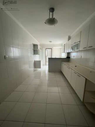 Imagem Imóvel com 4 Quartos à Venda, 200 m² em Batista Campos - Belém
