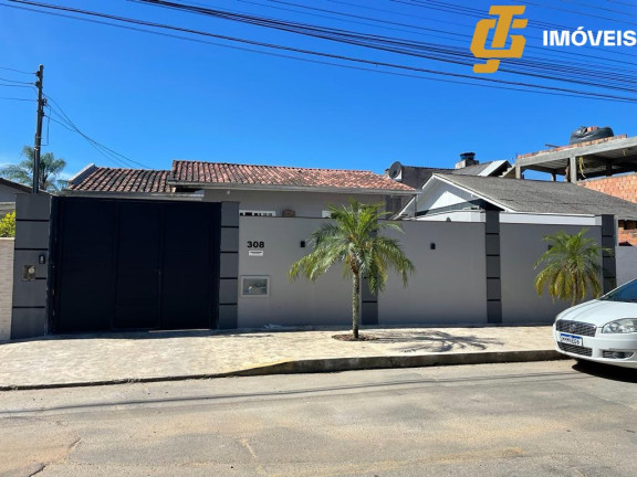 Casa com 2 Quartos à Venda, 288 m² em Conde Vila Verde - Camboriú