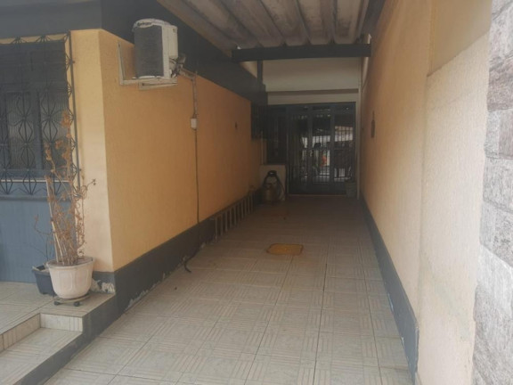Imagem Imóvel com 4 Quartos à Venda, 25 m² em Campo Grande - Rio De Janeiro Imagem Imóvel com 4 Quartos à Venda, 25 m² em Campo Grande - Rio De Janeiro