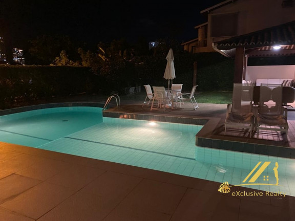 Imagem Casa com 6 Quartos à Venda,  em Candeal - Salvador