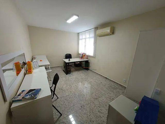 Imagem Casa com 12 Quartos à Venda ou Locação, 500 m² em Icaraí - Niterói Imagem Casa com 12 Quartos à Venda ou Locação, 500 m² em Icaraí - Niterói