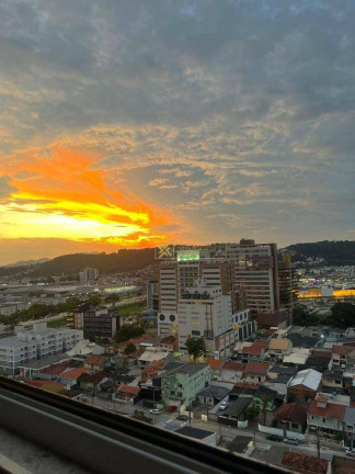 Imagem Apartamento com 2 Quartos à Venda, 77 m² em Barreiros - São José Imagem Apartamento com 2 Quartos à Venda, 77 m² em Barreiros - São José