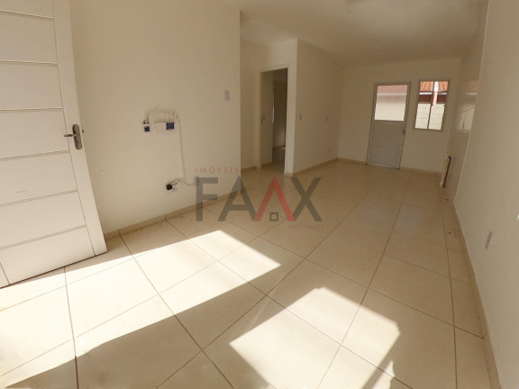 Imagem Casa com 2 Quartos à Venda, 48 m² em Imóveis Morro Alto - Guarapuava Imagem Casa com 2 Quartos à Venda, 48 m² em Imóveis Morro Alto - Guarapuava