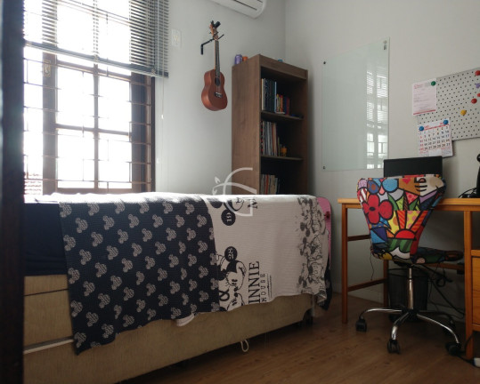 Imagem Casa com 3 Quartos à Venda,  em Bom Retiro - Joinville